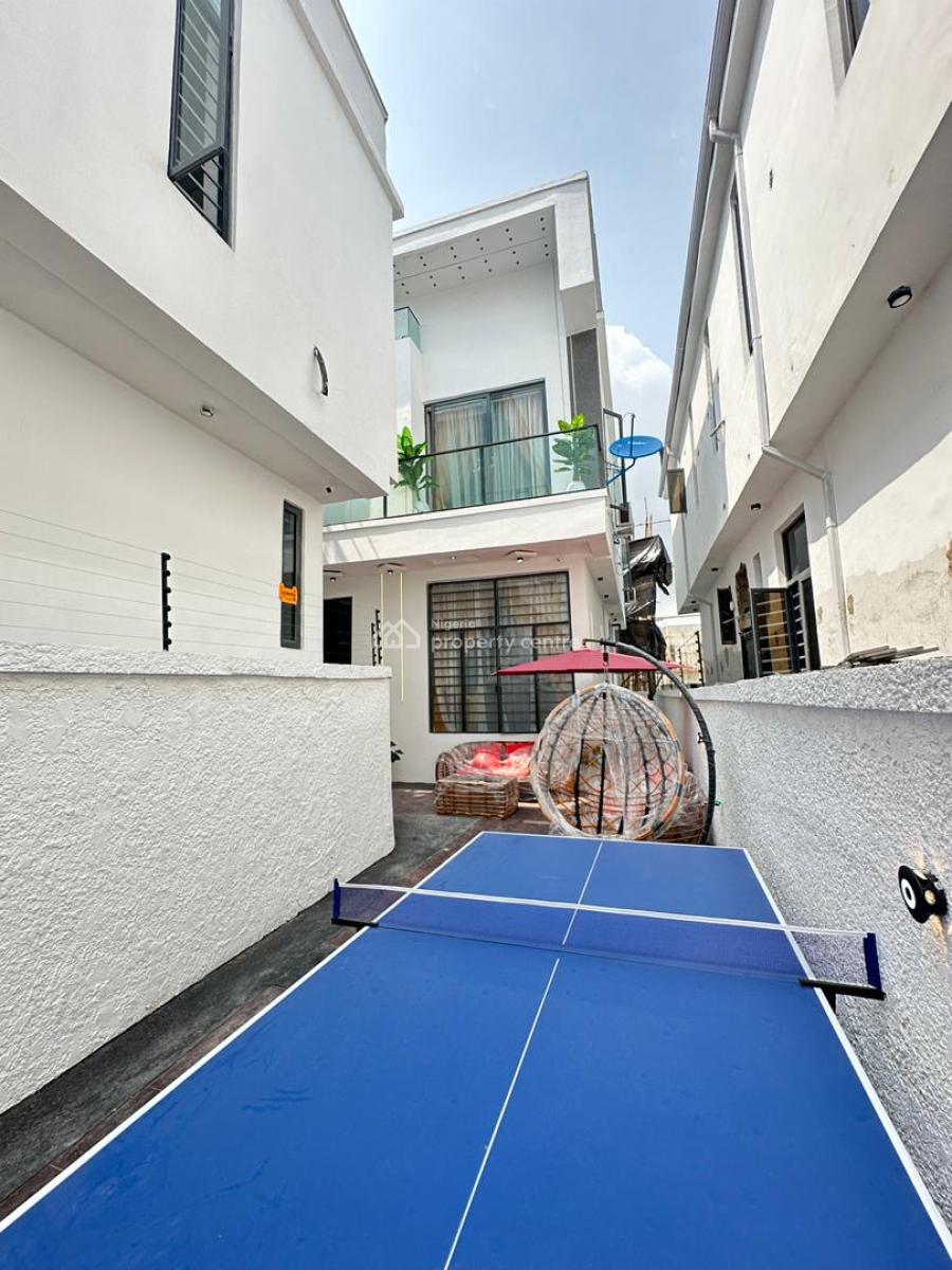 Fully Furnished Luxury Spacious 4 Bedroom Semi-detached Duplex with Bq, Lekki, Lagos, Semi-detached Duplex for Sale