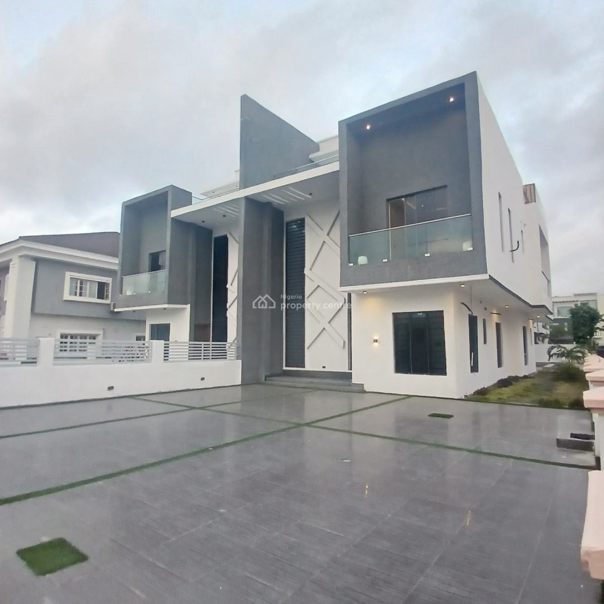 Distress 5 Bedroom Semi-detached Duplex with Swimming Pool on 400sqm, Osapa, Lekki, Lagos, Semi-detached Duplex for Sale