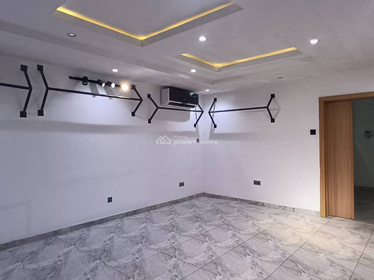 Shop Space, Lekki Phase 1, Lekki, Lagos, Office Space for Rent