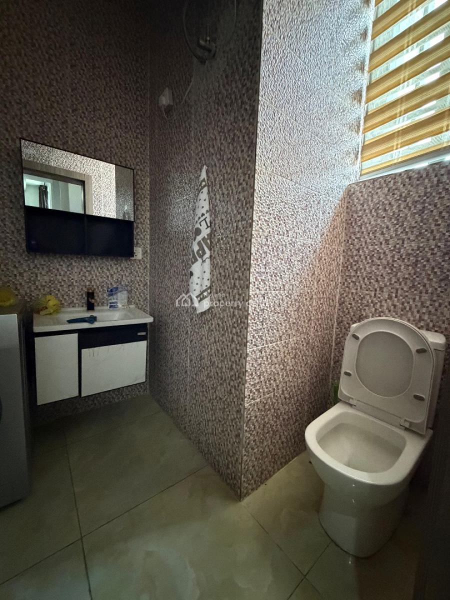 Fully Furnished 2 Bedroom Penthouse, Chevron Toll Gate, Lekki, Lagos, Block of Flats for Sale