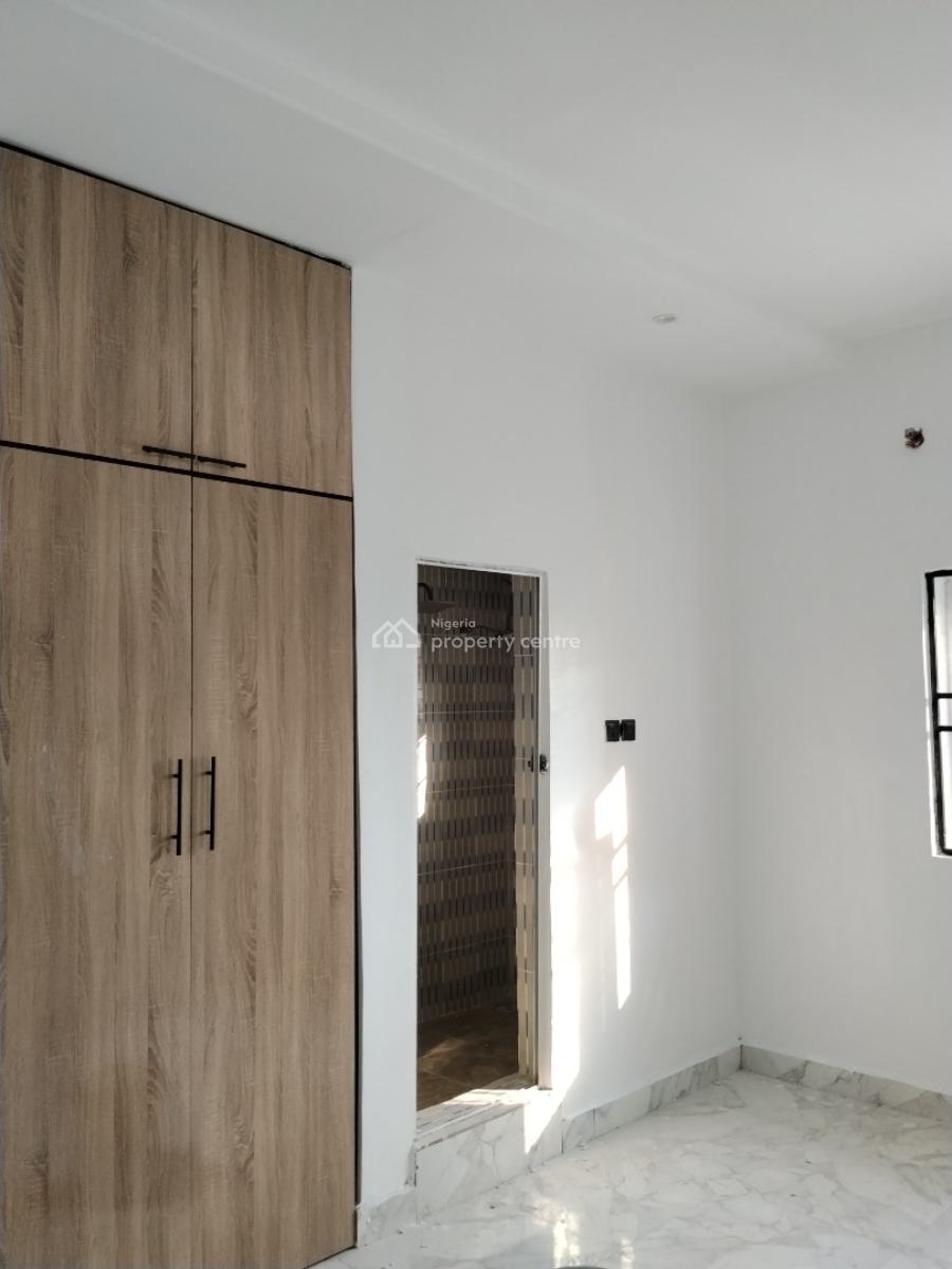 2 Bedroom Flat, Rukpokwu Eneka Road, Rukpokwu, Port Harcourt, Rivers, Flat / Apartment for Rent