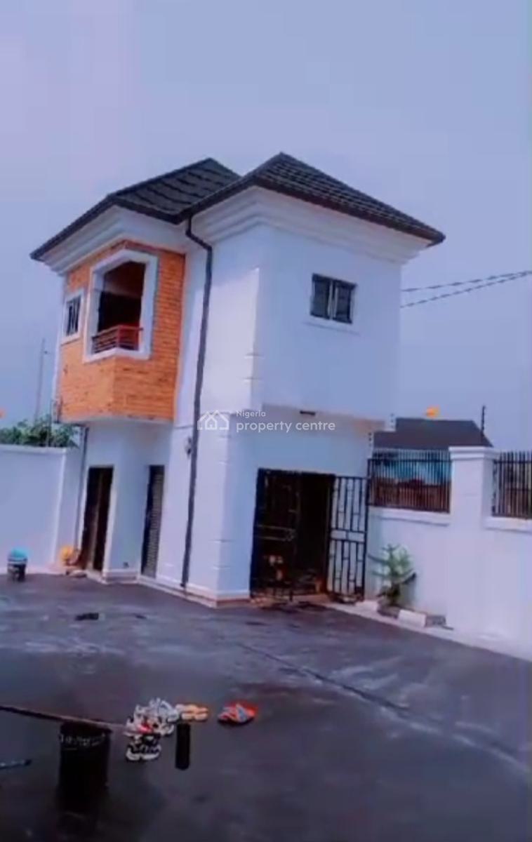 Super Standard 4 Bedrooms Bungalow and and Upstairs 1 Room Self Contain, Off Airport Rd at Okhuoromi Community Gra, Benin, Oredo, Edo, House for Sale