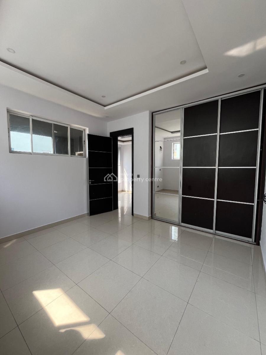 Lovely 5 Bedroom with Bq, Pool, Osapa, Lekki, Lagos, Semi-detached Duplex for Sale