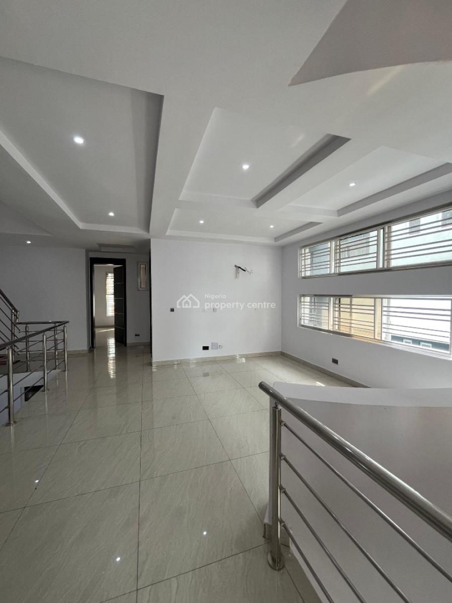 Lovely 5 Bedroom with Bq, Pool, Osapa, Lekki, Lagos, Semi-detached Duplex for Sale