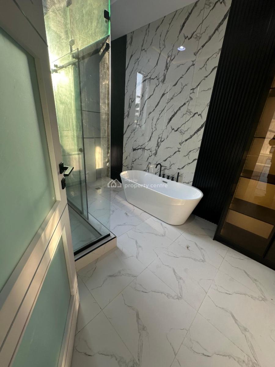 Luxury 5 Bedroom with Pool on 600 Sqms, Lekki, Lagos, Detached Duplex for Sale