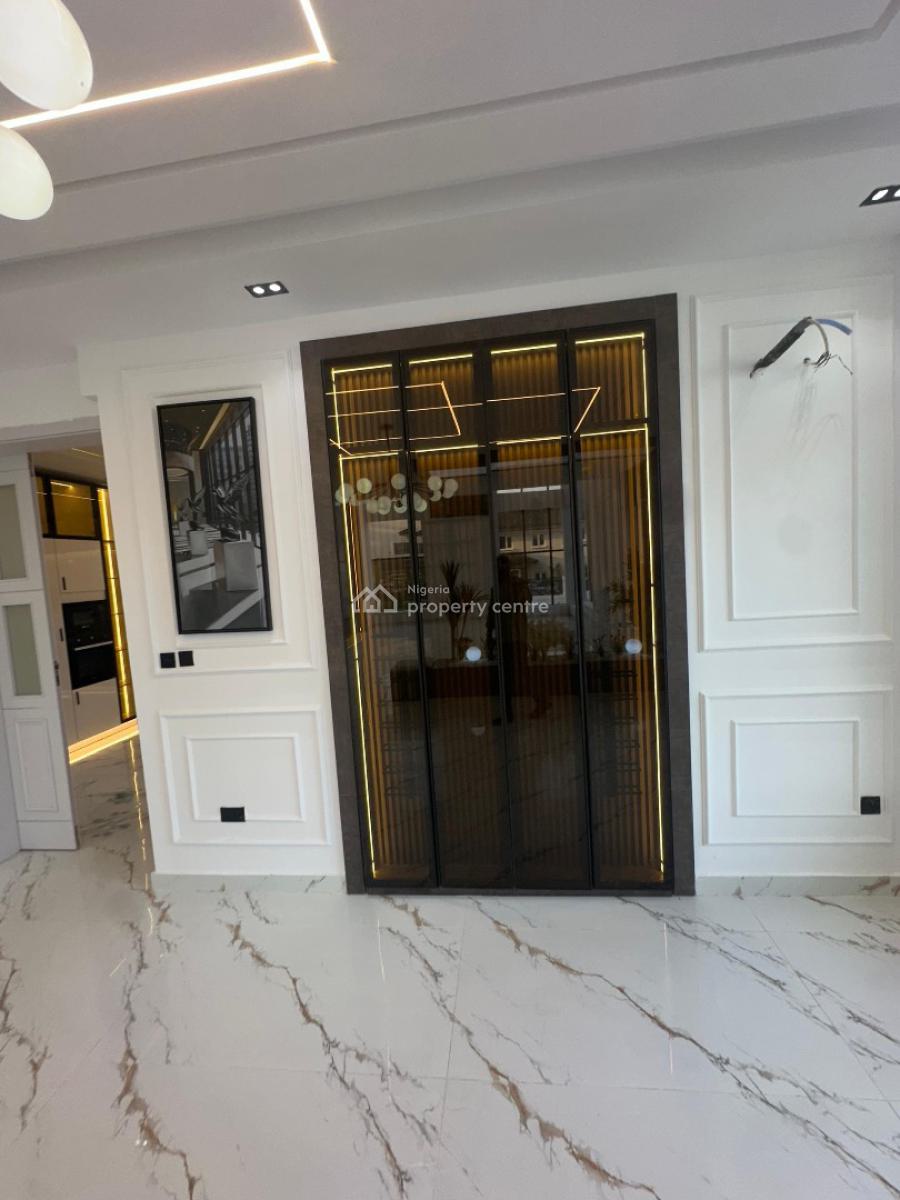 Luxury 5 Bedroom with Pool on 600 Sqms, Lekki, Lagos, Detached Duplex for Sale