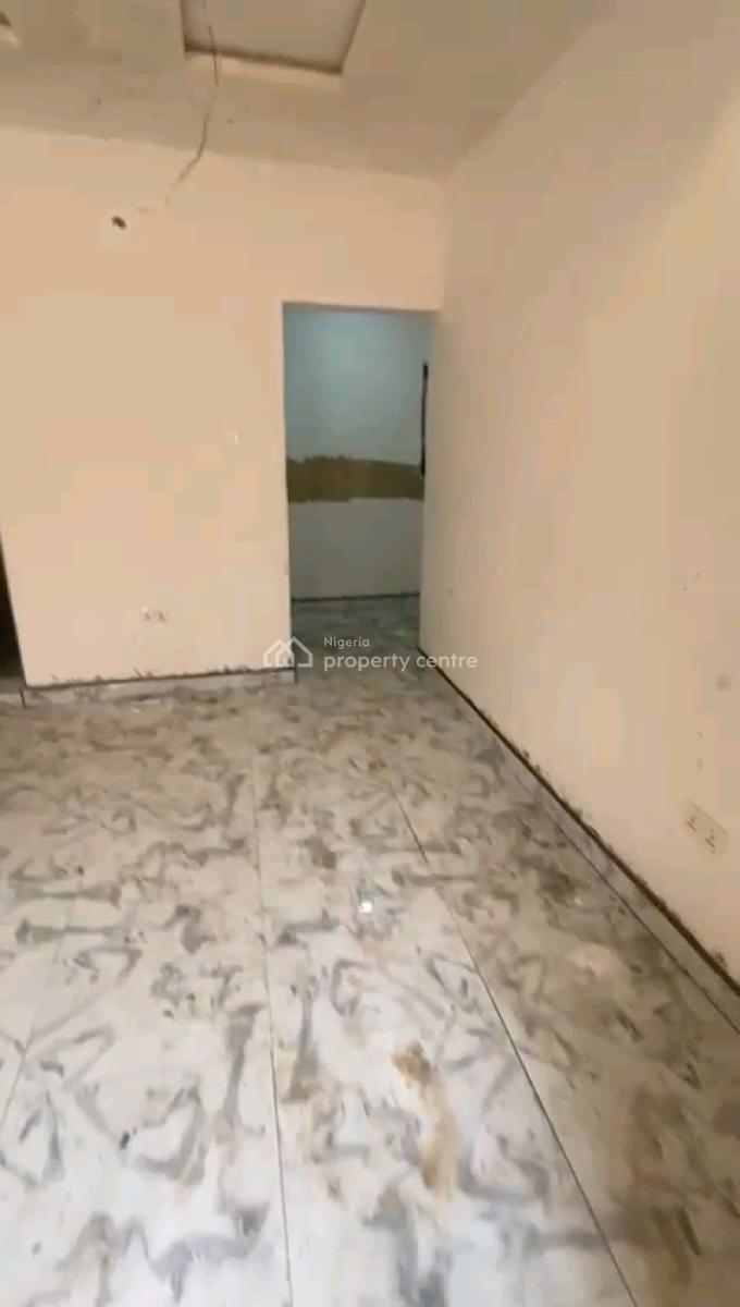 a Newly Built and Standard Self Contain, Upstairs, Off Odunsi Road, Bariga, Shomolu, Lagos, Self Contain (single Rooms) for Rent