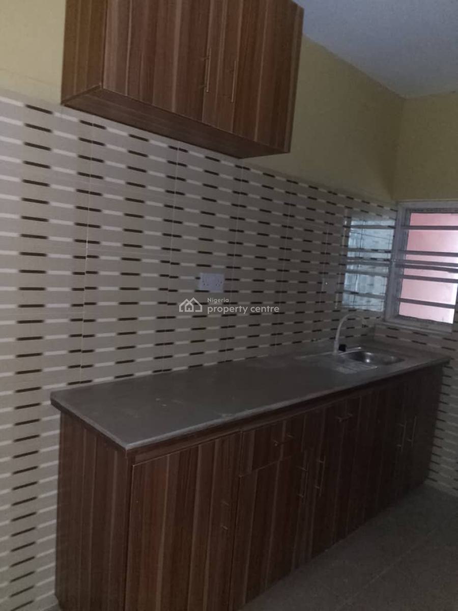 Newly Built 2 Bedroom Apartment, Magboro, Ogun, Flat / Apartment for Rent