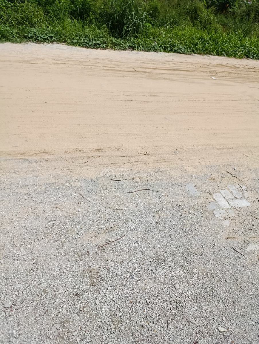 Strategic 500 Sqm Plot, Facing Queens Street, Alagomeji, Yaba, Lagos, Mixed-use Land for Sale