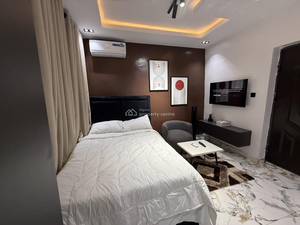 L&l The Crest Lovely Maple Studio Apartment, Aderigbigbe Street, Onike, Yaba, Lagos, Flat / Apartment Short Let