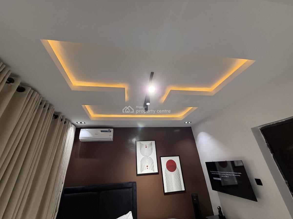 L&l The Crest Lovely Maple Studio Apartment, Aderigbigbe Street, Onike, Yaba, Lagos, Flat / Apartment Short Let