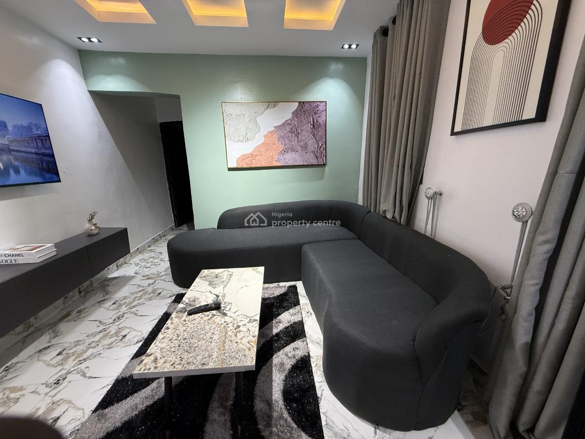 L&l The Crest Lovely Olive One Bedroom Apartment, Aderigbigbe Street, Onike, Yaba, Lagos, Flat / Apartment Short Let