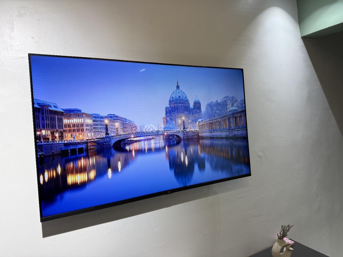 L&l The Crest Lovely Olive One Bedroom Apartment, Aderigbigbe Street, Onike, Yaba, Lagos, Flat / Apartment Short Let