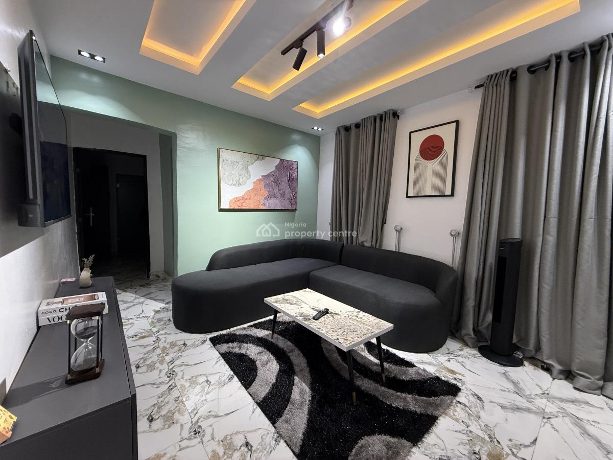 L&l The Crest Lovely Olive One Bedroom Apartment, Aderigbigbe Street, Onike, Yaba, Lagos, Flat / Apartment Short Let
