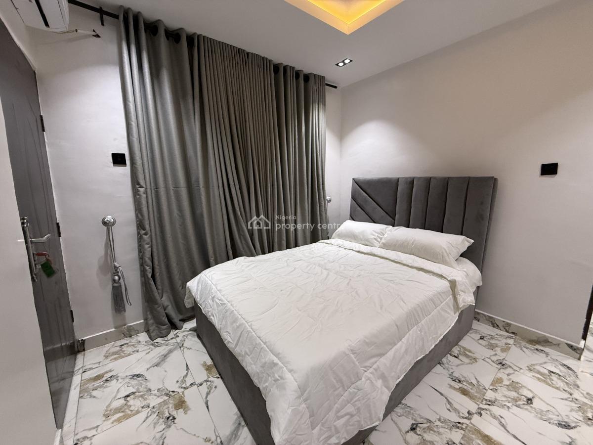 L&l The Crest Lovely Olive One Bedroom Apartment, Aderigbigbe Street, Onike, Yaba, Lagos, Flat / Apartment Short Let