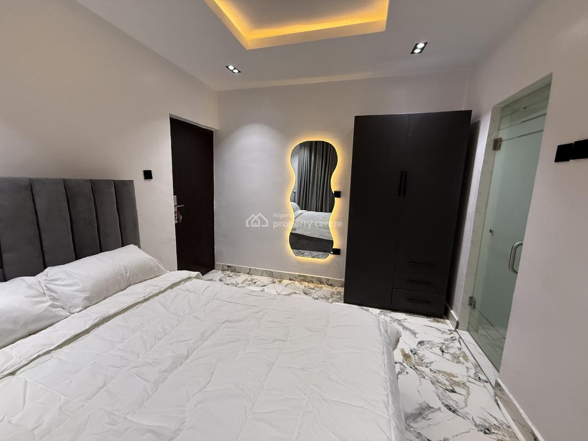 L&l The Crest Lovely Olive One Bedroom Apartment, Aderigbigbe Street, Onike, Yaba, Lagos, Flat / Apartment Short Let