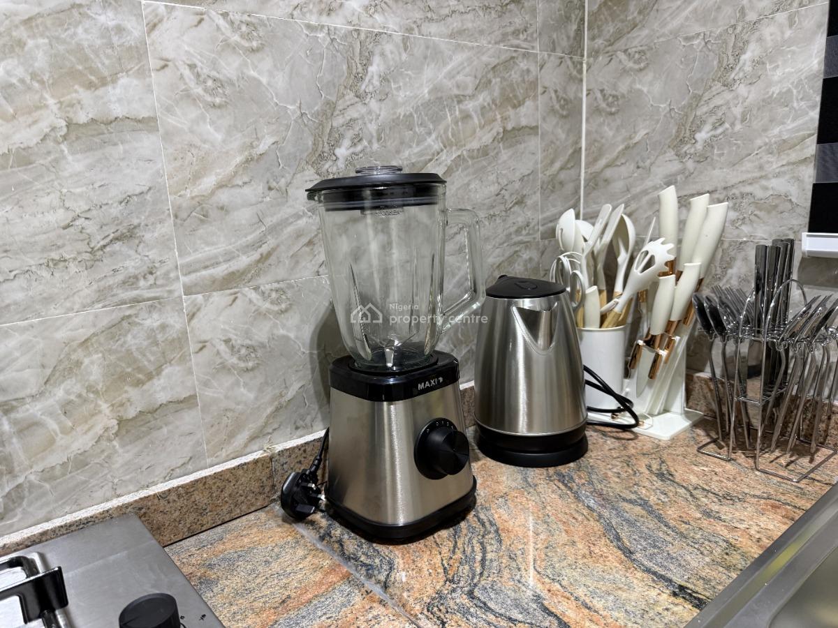 L&l The Crest Lovely Olive One Bedroom Apartment, Aderigbigbe Street, Onike, Yaba, Lagos, Flat / Apartment Short Let