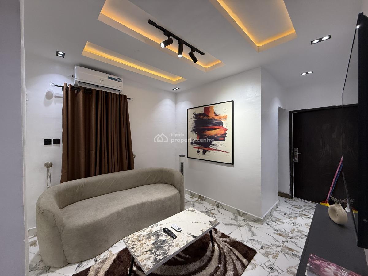 L&l The Crest Lovely Cedar One Bedroom Apartment, Aderigbigbe Street, Onike, Yaba, Lagos, Flat / Apartment Short Let