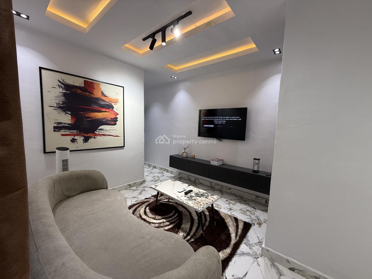 L&l The Crest Lovely Cedar One Bedroom Apartment, Aderigbigbe Street, Onike, Yaba, Lagos, Flat / Apartment Short Let