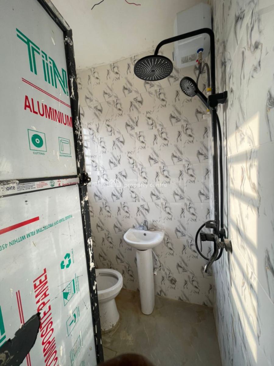 7 Nos of Newly Built Decent Spacious Mini Upflat with 2t1b All Tilled, Kiniunifa Street, Sawmil, Gbagada, Lagos, Mini Flat (room and Parlour) for Rent