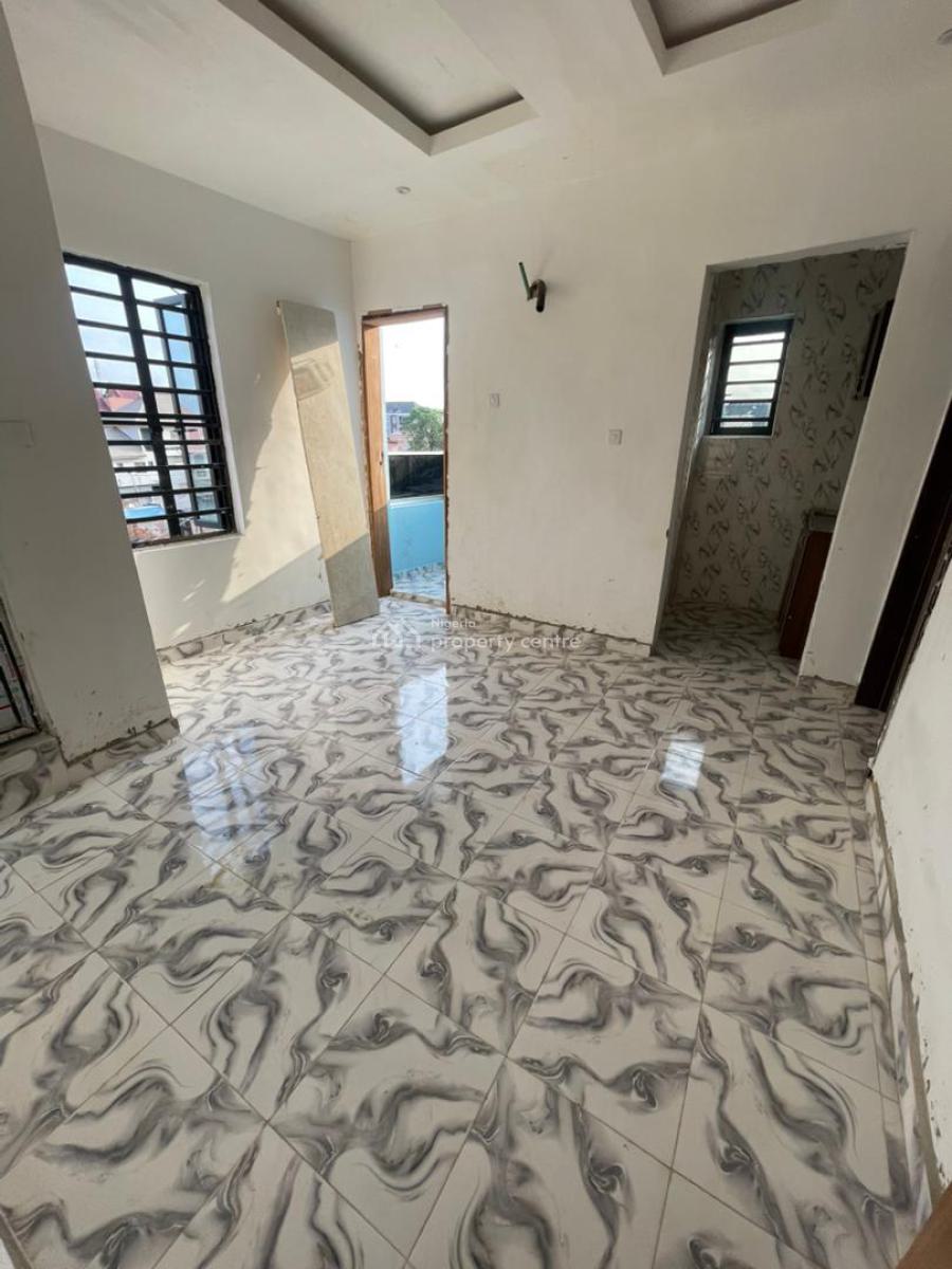 7 Nos of Newly Built Decent Spacious Mini Upflat with 2t1b All Tilled, Kiniunifa Street, Sawmil, Gbagada, Lagos, Mini Flat (room and Parlour) for Rent