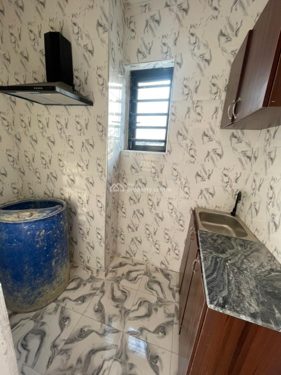7 Nos of Newly Built Decent Spacious Mini Upflat with 2t1b All Tilled, Kiniunifa Street, Sawmil, Gbagada, Lagos, Mini Flat (room and Parlour) for Rent