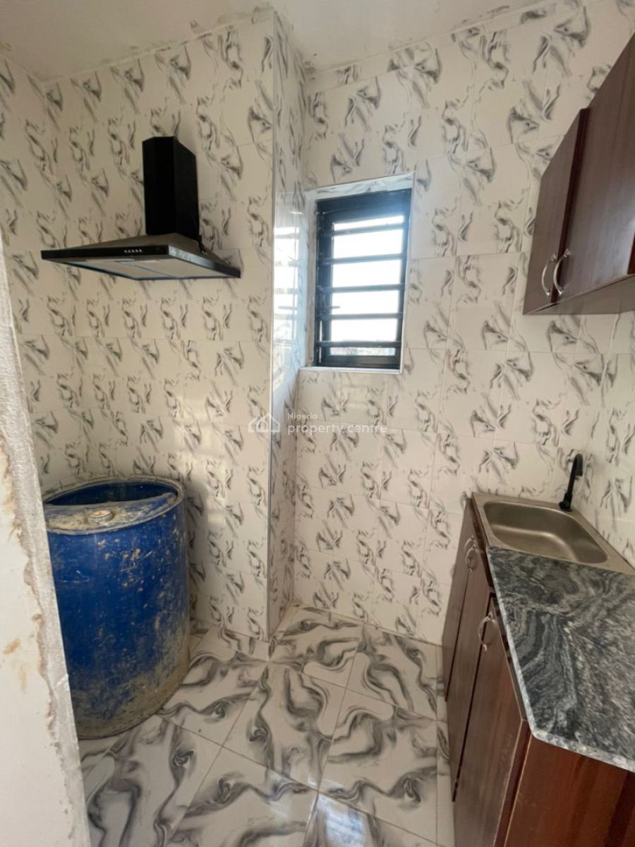 7 Nos of Newly Built Decent Spacious Mini Upflat with 2t1b All Tilled, Kiniunifa Street, Sawmil, Gbagada, Lagos, Mini Flat (room and Parlour) for Rent