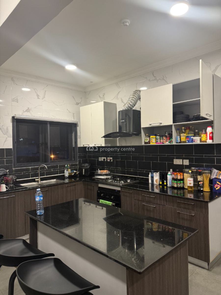 Tastefully Furnished {2 ~bedroom Apartment}  on 3rd Floor, Victoria Island (vi), Lagos, Flat / Apartment Short Let