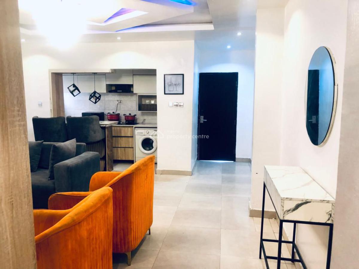 Luxury 3 Bedroom Apartment, Onike, Yaba, Lagos, Mini Flat (room and Parlour) Short Let