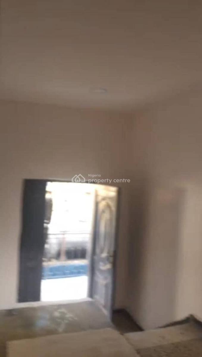 Lovely 3 Bedroom Office Space, Bode Thomas Road, Surulere, Lagos, Office Space for Rent