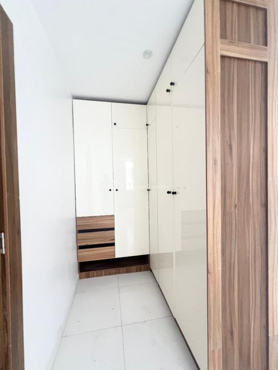 Luxury 2 Bedroom Apartment with Pool and Gym, Oniru, Victoria Island (vi), Lagos, Flat / Apartment for Sale