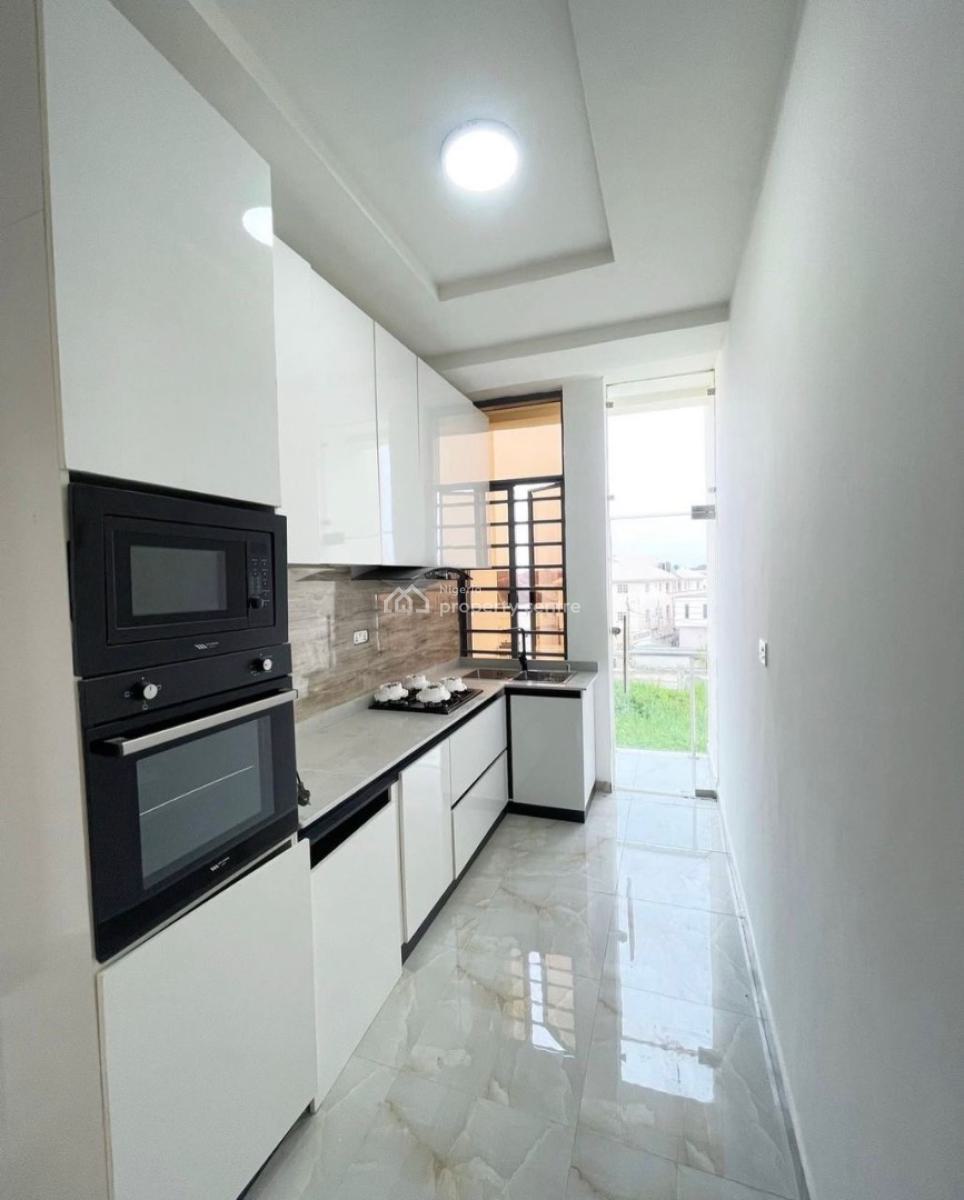 2 Bedroom Apartment in Chevron, Lekki, Lagos, Flat / Apartment for Sale