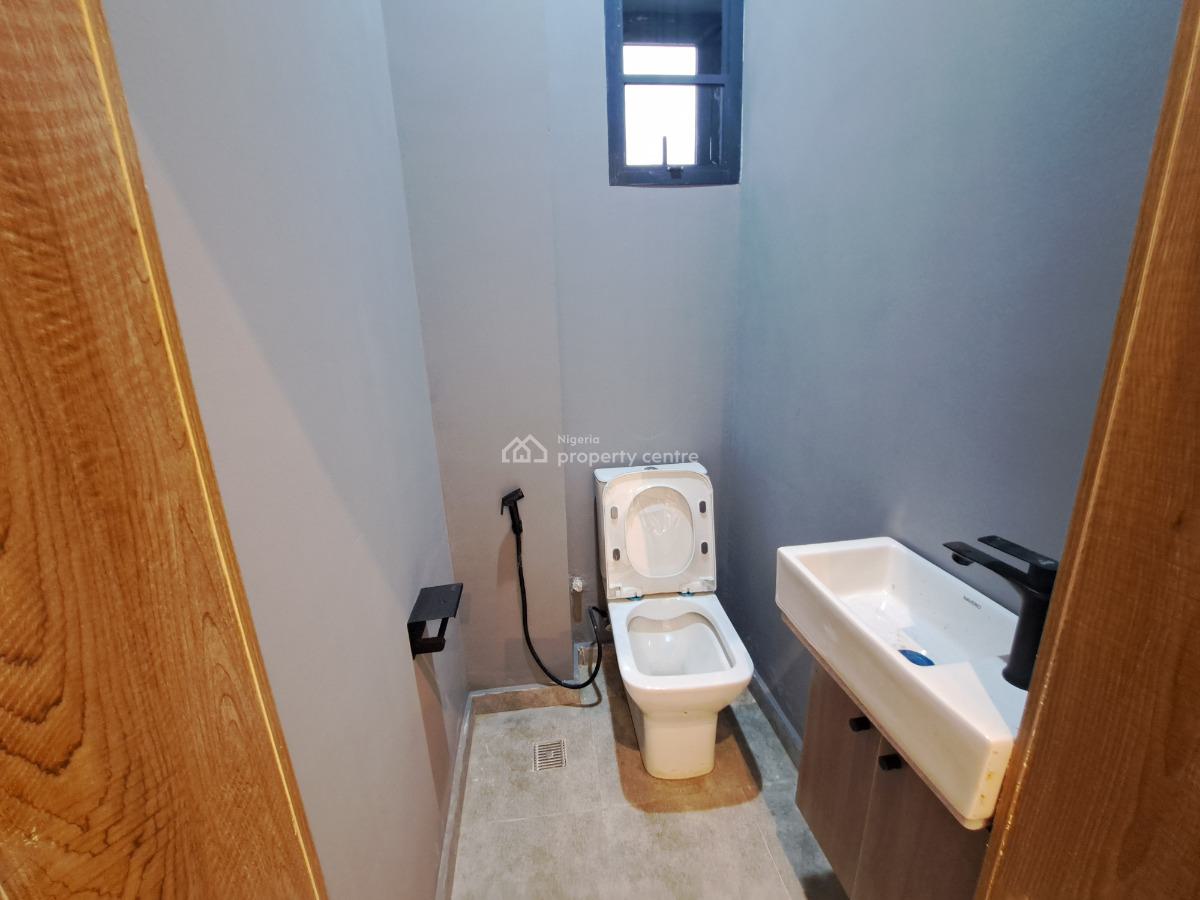 Luxury & Serviced 2 Bedroom Apartment with a Room Bq, Ilasan, Lekki, Lagos, Flat / Apartment for Sale