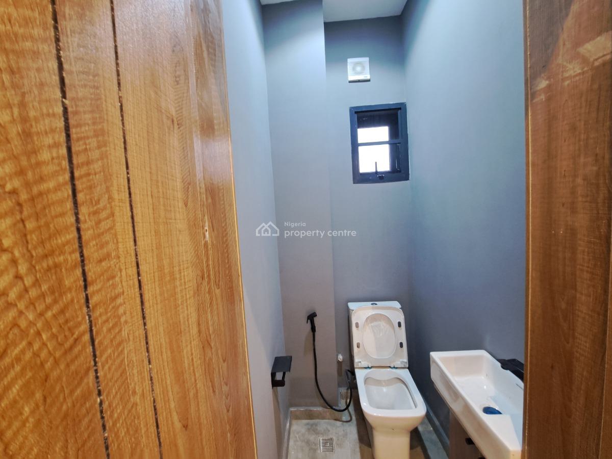 Luxury & Serviced 2 Bedroom Apartment with a Room Bq, Ilasan, Lekki, Lagos, Flat / Apartment for Sale