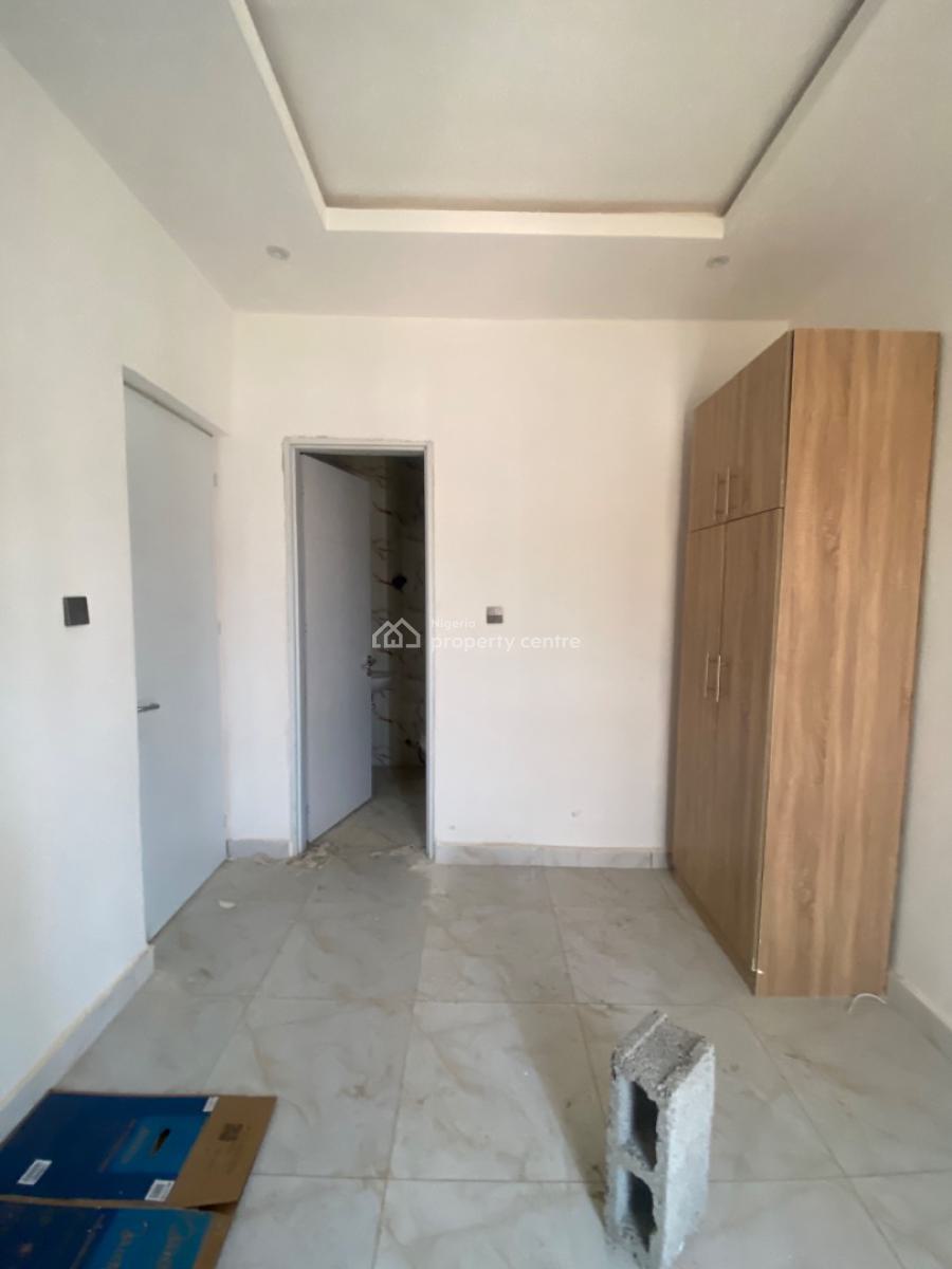 4bedroom Terrace, Serene, Guzape District, Abuja, Terraced Duplex for Sale