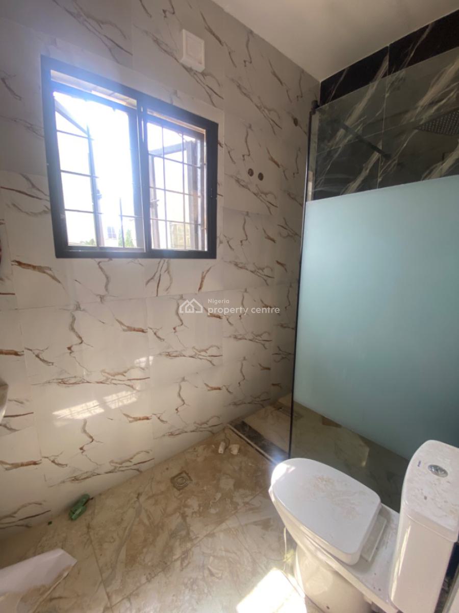 4bedroom Terrace, Serene, Guzape District, Abuja, Terraced Duplex for Sale