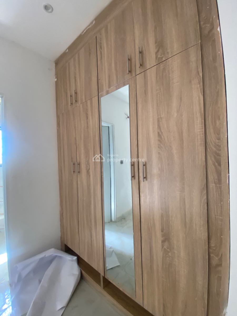 4bedroom Terrace, Serene, Guzape District, Abuja, Terraced Duplex for Sale