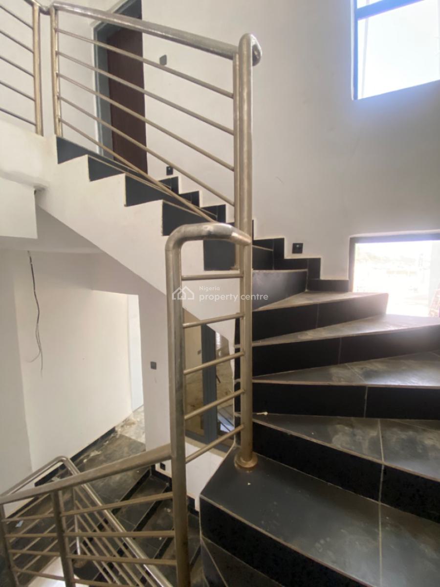 4bedroom Terrace, Serene, Guzape District, Abuja, Terraced Duplex for Sale