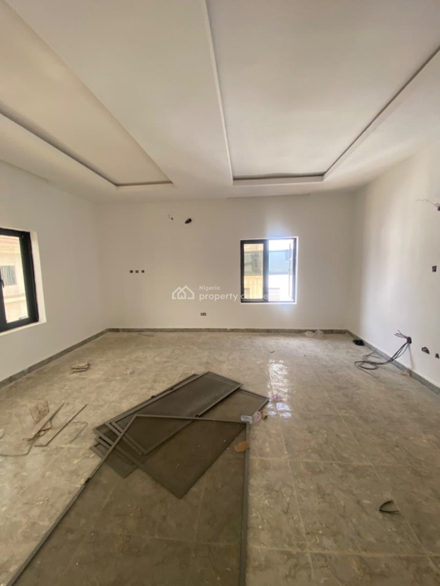 5bedroom Detached, Guzape District, Abuja, Detached Duplex for Sale