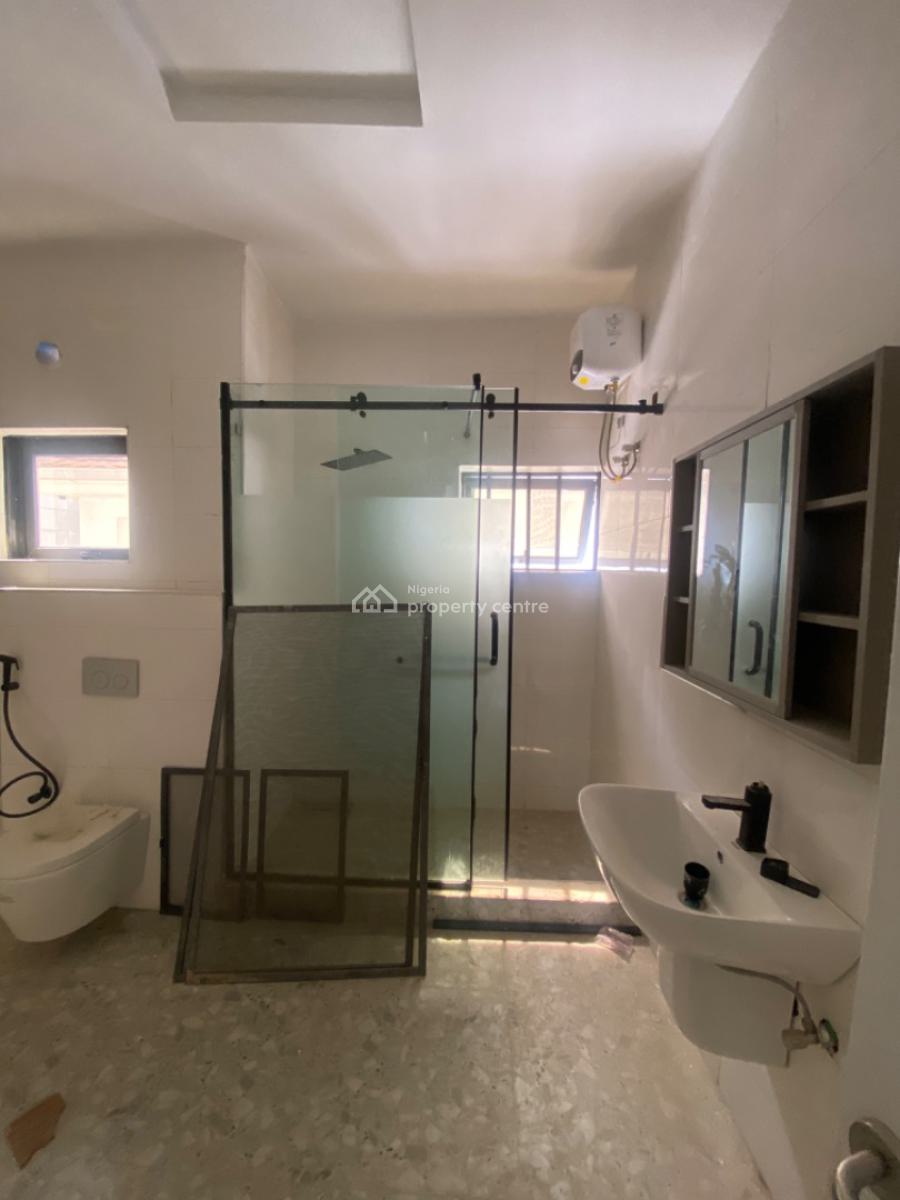 5bedroom Detached, Guzape District, Abuja, Detached Duplex for Sale