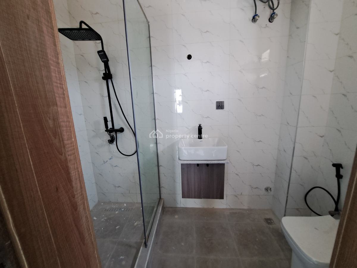 Luxury & Serviced 3 Bedroom Flat with Bq, 24 Hours Power Etc, Ilasan, Lekki, Lagos, Flat / Apartment for Sale