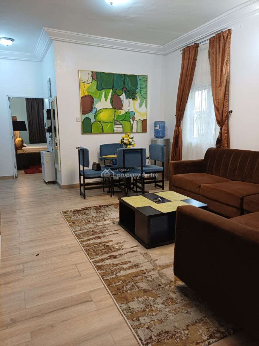 Luxury 2 Bedroom Apartment, 118 Dele Orisabiyi Street, Ago Palace, Isolo, Lagos, Flat / Apartment Short Let