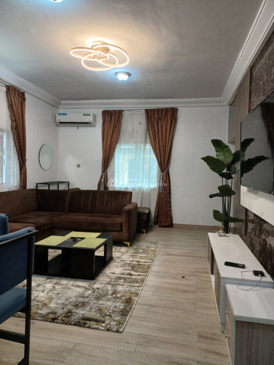 Luxury 2 Bedroom Apartment, 118 Dele Orisabiyi Street, Ago Palace, Isolo, Lagos, Flat / Apartment Short Let