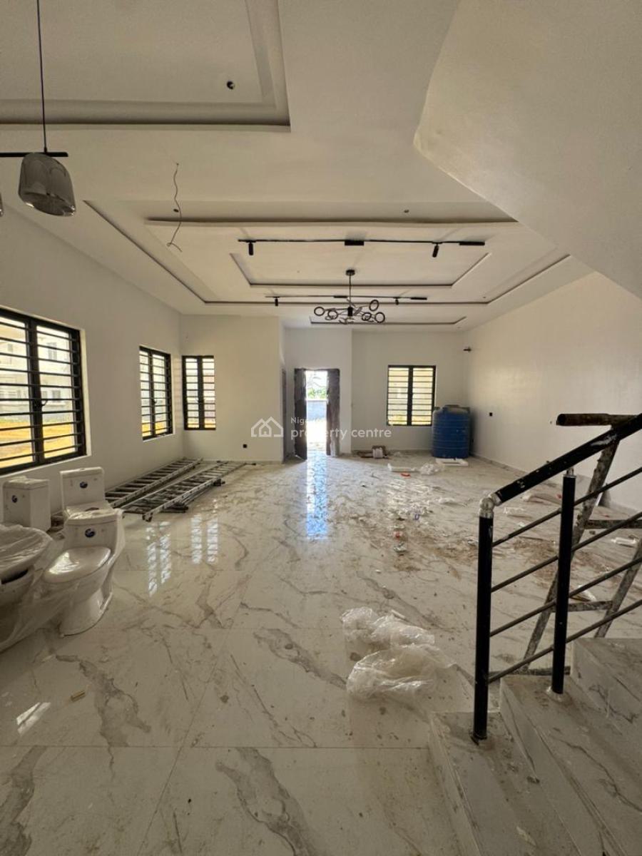 Very Spacious 4bedroom Semi-detached with Spacious En-suite Rooms, Very Spacious 4bedroom Semi-detached with Spacious En-suite Ms, Vgc, Lekki, Lagos, Semi-detached Duplex for Sale