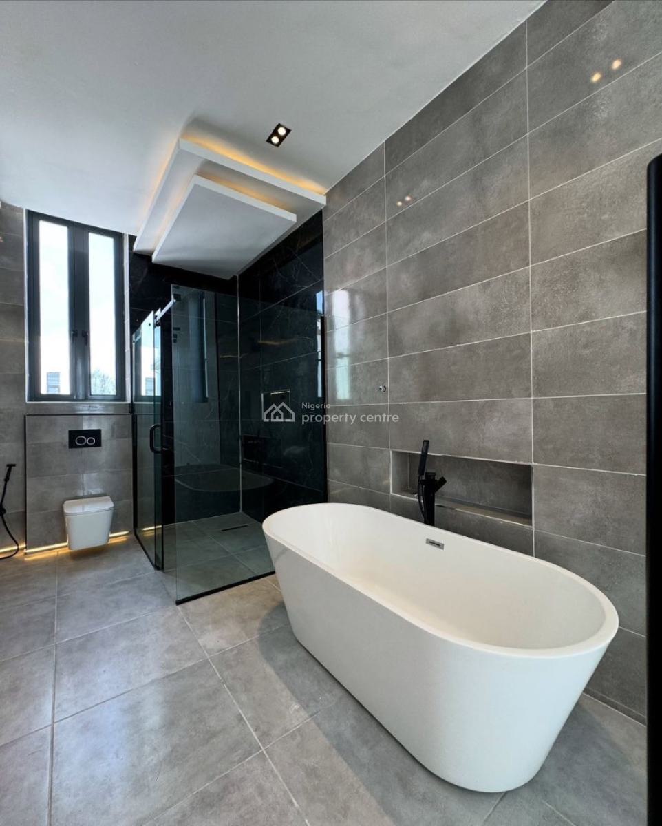 Magnificent 5 Bedrooms with a Private Cinema & Pool & Gym, Ikota, Lekki, Lagos, House for Sale