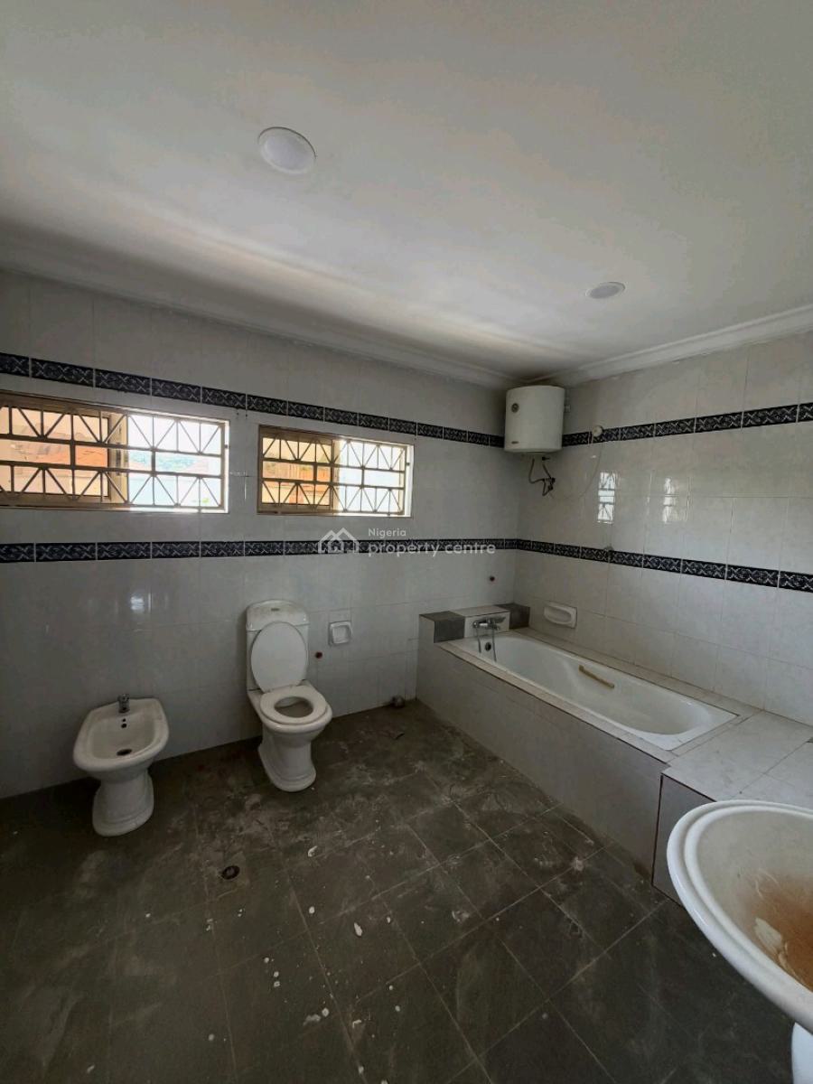 Experience a Refined Living in This Beautifully Renovated 6-bedroom F, Maitama District, Abuja, House for Sale