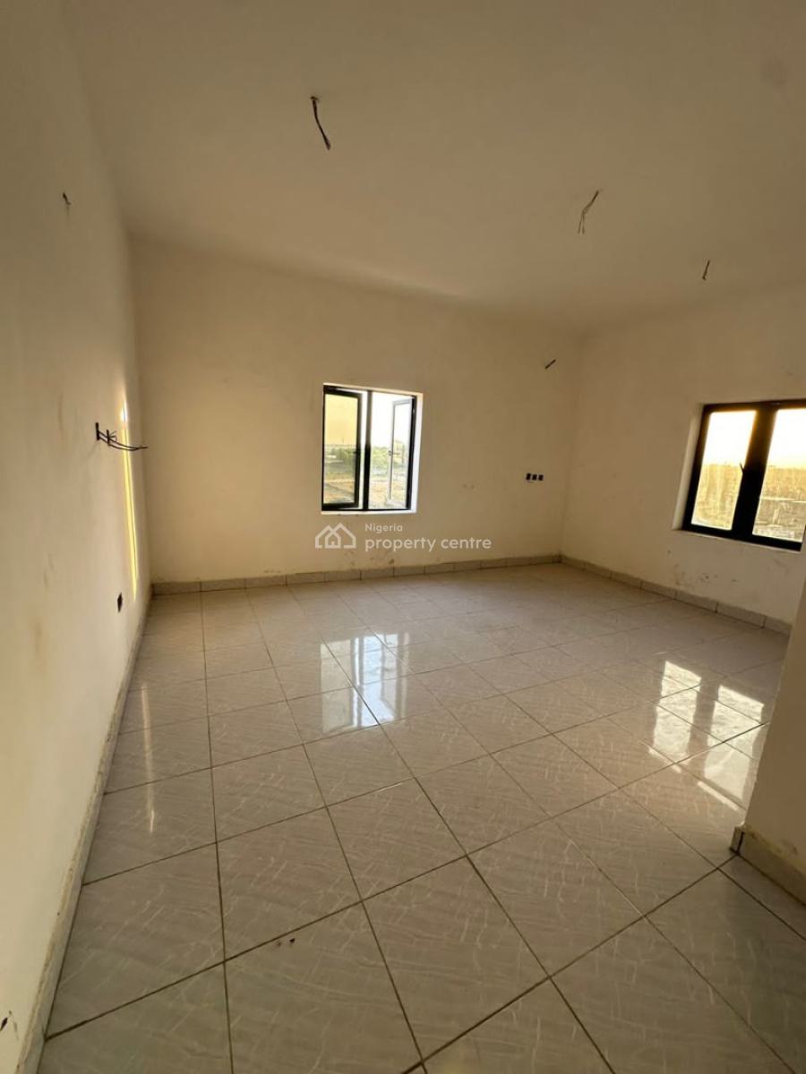Nice 3 Bedroom Apartment with 1 Room Bq, Lifecamp, Life Camp, Abuja, Flat / Apartment for Sale