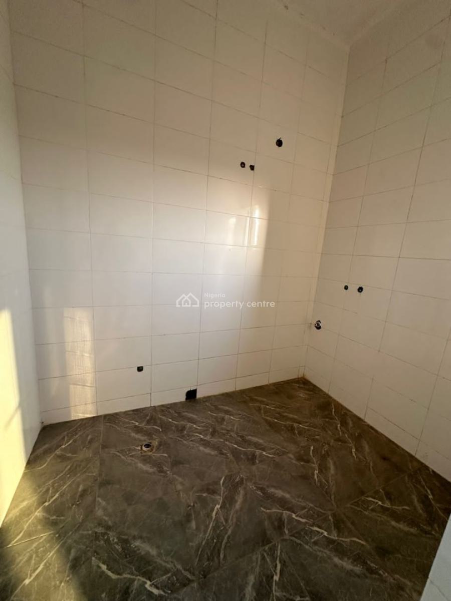 Nice 3 Bedroom Apartment with 1 Room Bq, Lifecamp, Life Camp, Abuja, Flat / Apartment for Sale