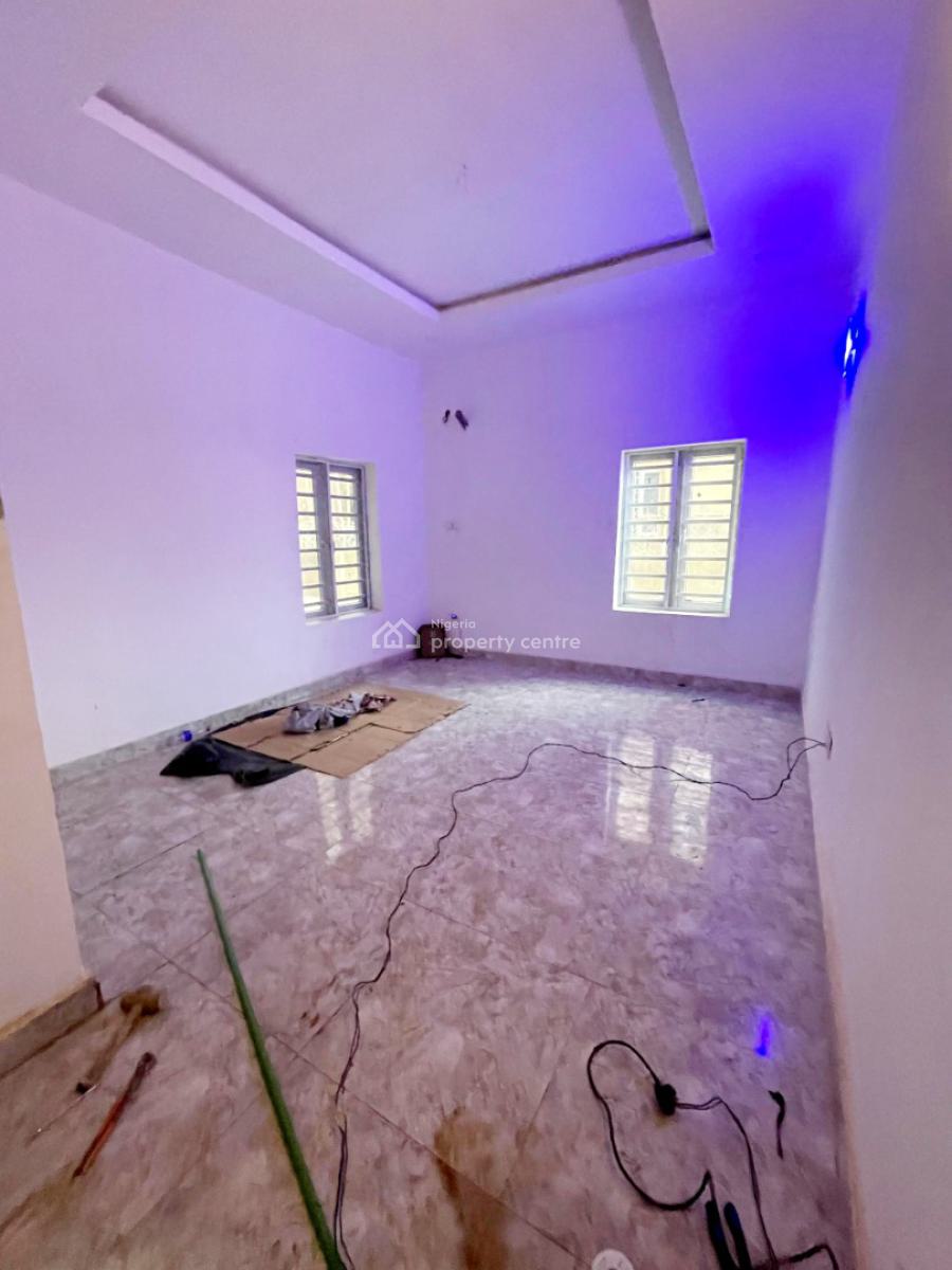 Luxury Brand New 3bedroom Block of Flats in an Estate, Area 1, By Stella Maris School,  Durumi, Durumi, Abuja, Flat / Apartment for Rent