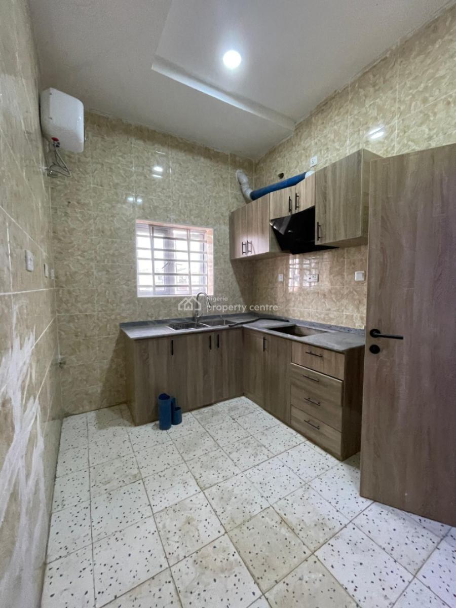 Luxury Brand New 3bedroom Block of Flats in an Estate, Area 1, By Stella Maris School,  Durumi, Durumi, Abuja, Flat / Apartment for Rent